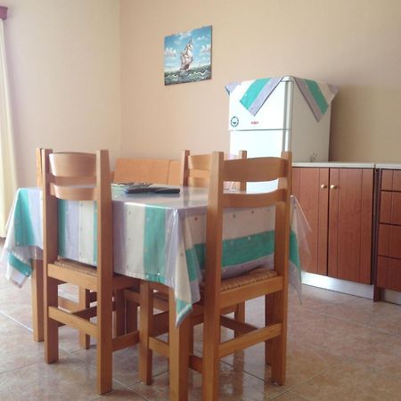 Margarita Αpartments Sea View Apartment Palaiochora Exterior photo